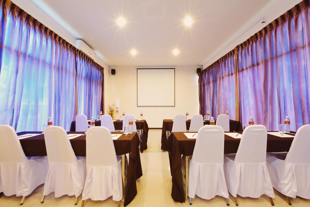 Glory Place Hua Hin Exterior photo