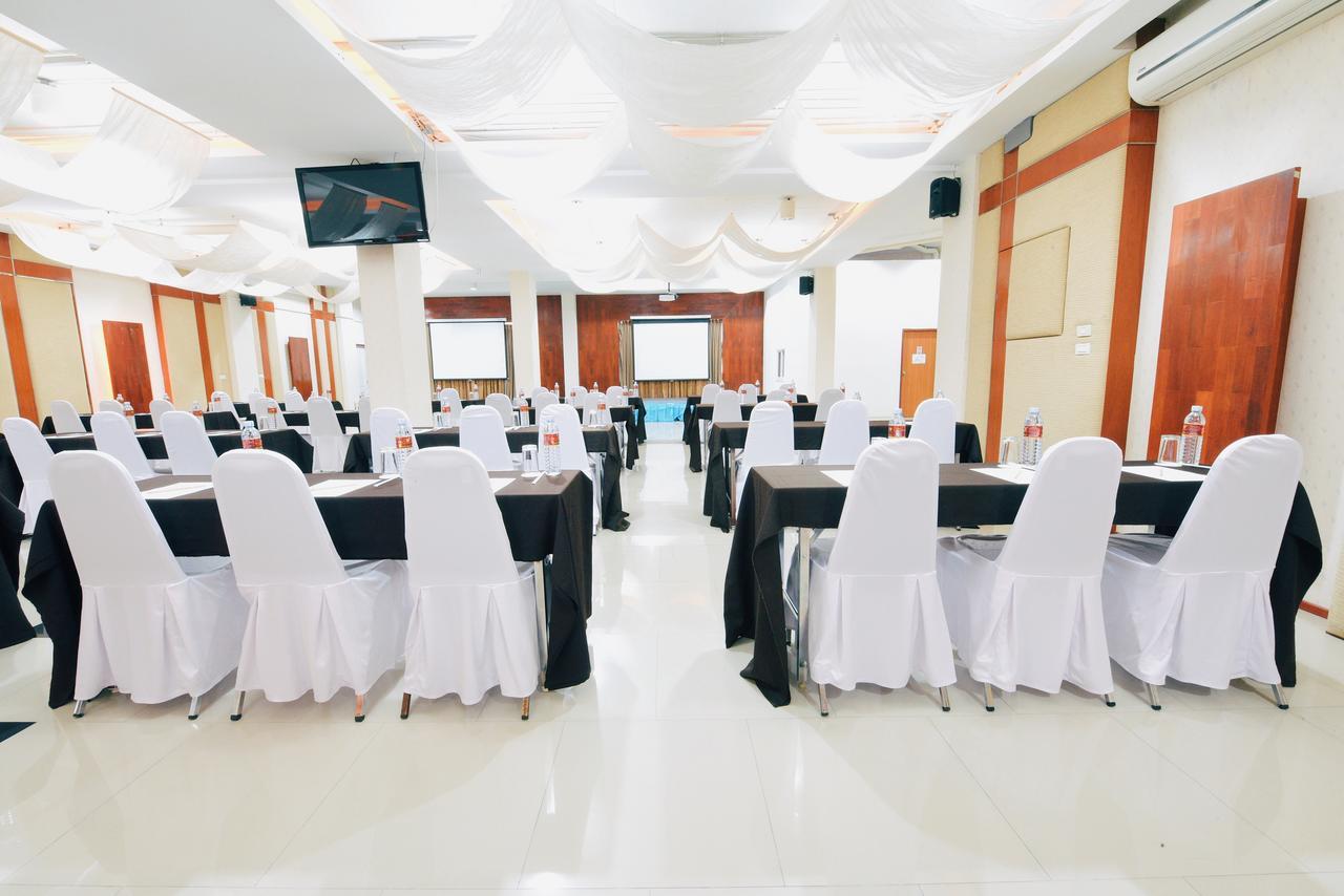 Glory Place Hua Hin Exterior photo